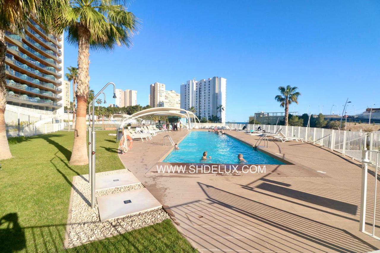 Sunset Waves Apartment By Sunny Holidays Delux Benidorm Esterno foto