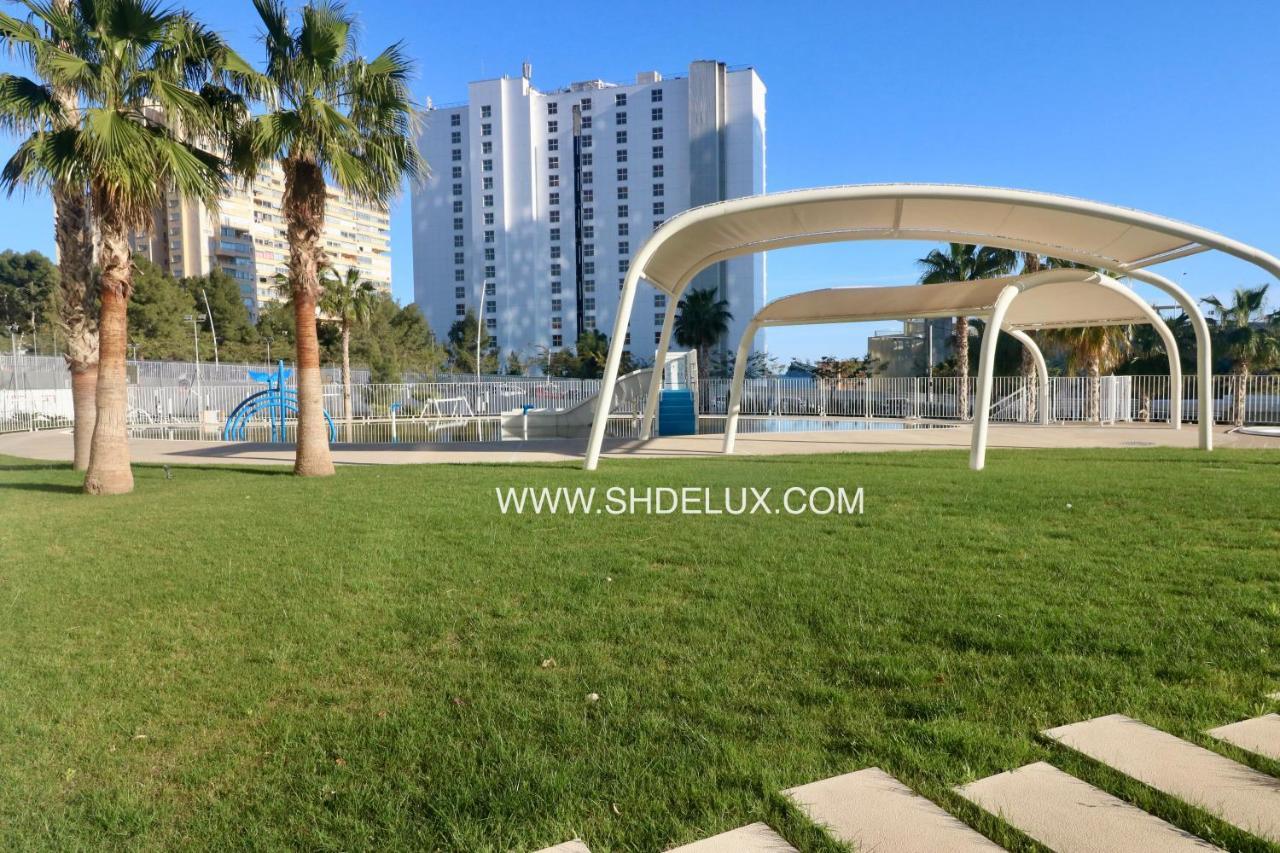 Sunset Waves Apartment By Sunny Holidays Delux Benidorm Esterno foto